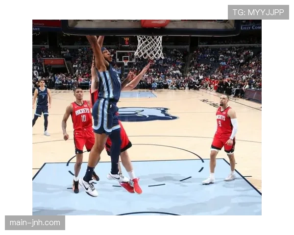 狄龙：争夺球权是提升比赛胜率的关键因素