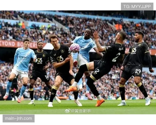 曼城瓜迪奥拉推动中场补强，巴尔韦德成头号目标